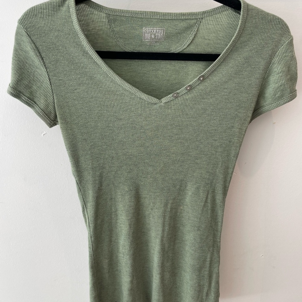 Converse vintage v-neck shirt